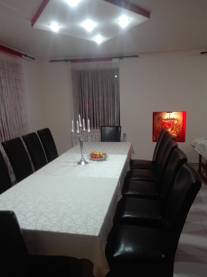 Casa De Vacanta Silvia Varmaga Ruang foto